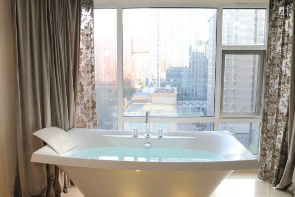 Denton Bathtub Installation